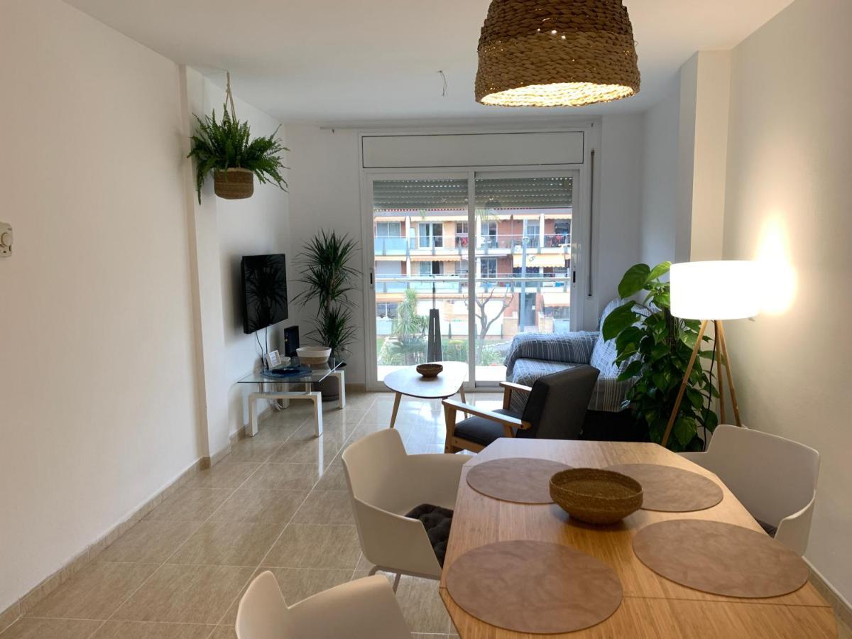 Acogedor Apartamento Con Piscina En Vilafortuny, كامبريلس المظهر الخارجي الصورة